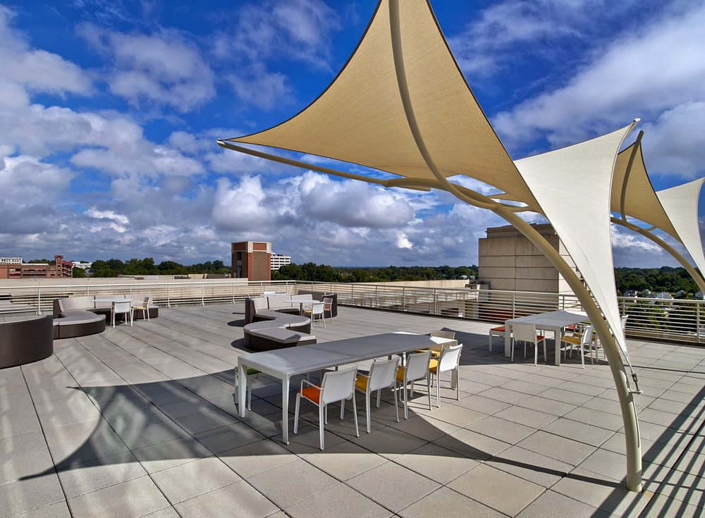 Red Hat's Raleigh office rooftop area