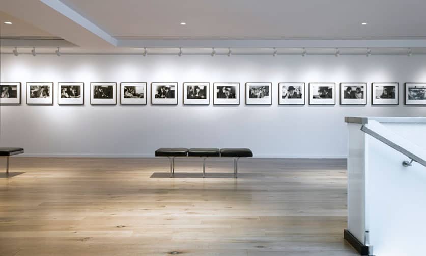 04-Leica-Los-Angeles-IA-Interior-Architects-Art-Gray