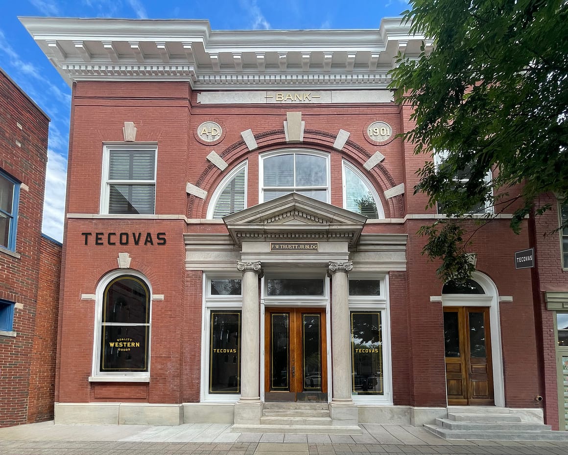 06TCVS_0014_000_Tevocas_Franklin_Renderings_N9_medium